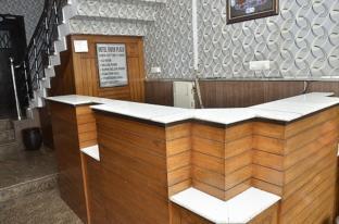 Spot On 43045 Hotel Vivek Plaza Shāhpur Exteriér fotografie